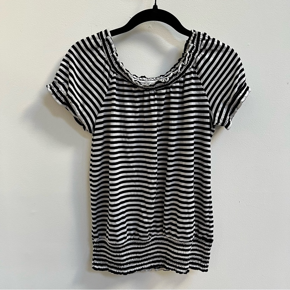 Studio JPR black & white stripe smocked waistband short sleeve tshirt size SP